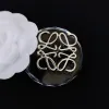 Luo home broche plaza pin simple moda ropa accesorios versátil pequeño perfume traje collar pin L productos de aleación Specification image
